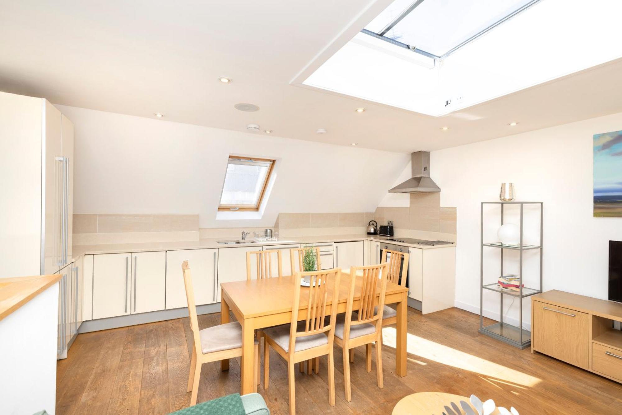 Joivy Superb Flats In The Heart Of Edinburgh Apartment Exterior photo